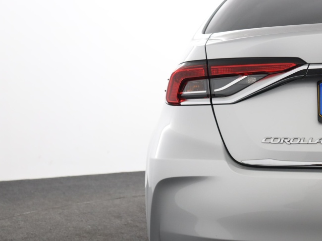 Toyota Corolla - 1.8 Hybrid Dynamic