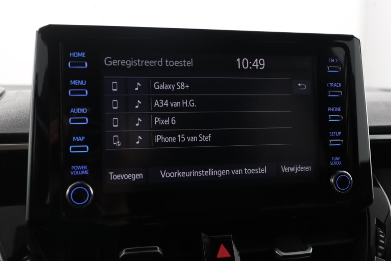 Toyota Corolla - 1.8 Hybrid Dynamic 39