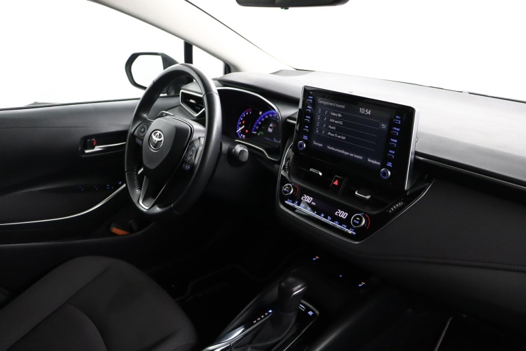 Toyota Corolla - 1.8 Hybrid Dynamic 44