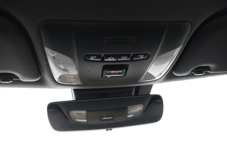 Toyota Corolla - 1.8 Hybrid Style Limited 31