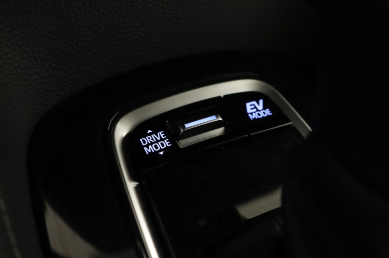 Toyota Corolla - 1.8 Hybrid Style Limited 46