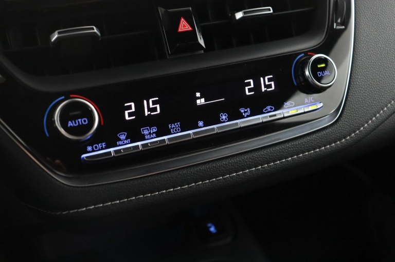 Toyota Corolla - 1.8 Hybrid Style Limited 7