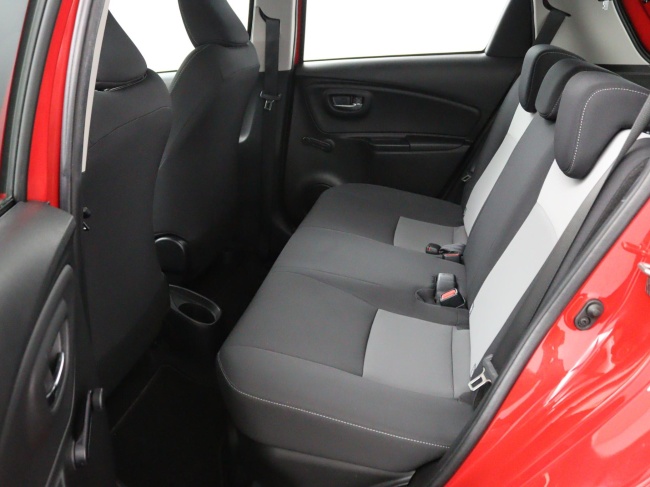 Toyota Yaris - 1.5 Hybrid Design Sport