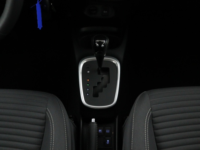 Toyota Yaris - 1.5 Hybrid Design Sport