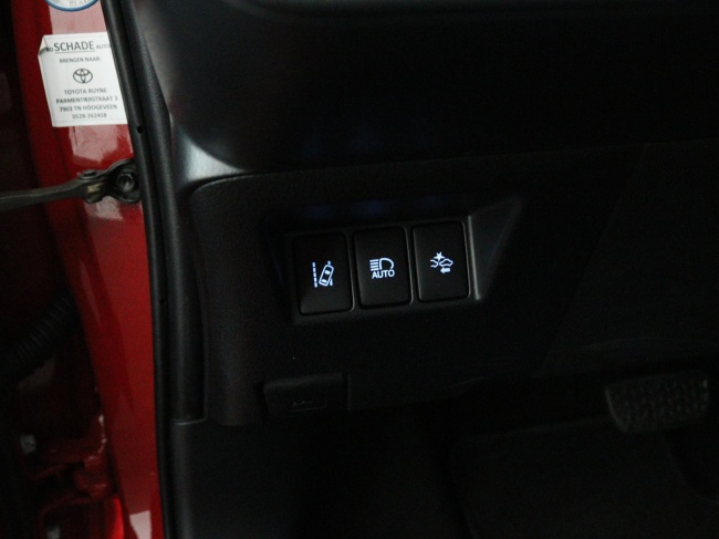 Toyota Yaris - 1.5 Hybrid Design Sport