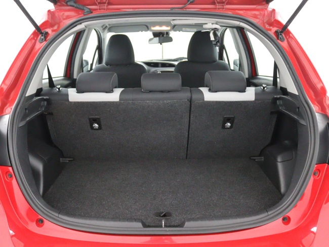 Toyota Yaris - 1.5 Hybrid Design Sport