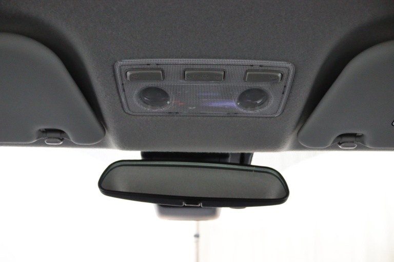 Toyota Yaris - 1.5 Hybrid Design Sport 33