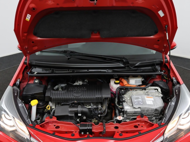 Toyota Yaris - 1.5 Hybrid Design Sport