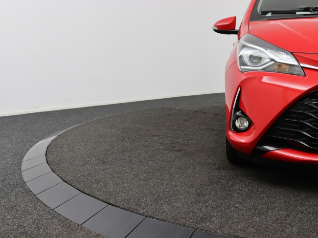 Toyota Yaris - 1.5 Hybrid Design Sport