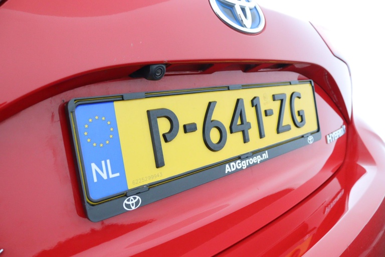 Toyota Yaris - 1.5 Hybrid Design Sport 37