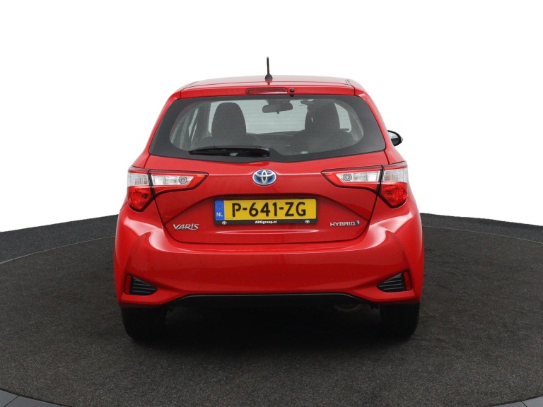 Toyota Yaris - 1.5 Hybrid Design Sport 8