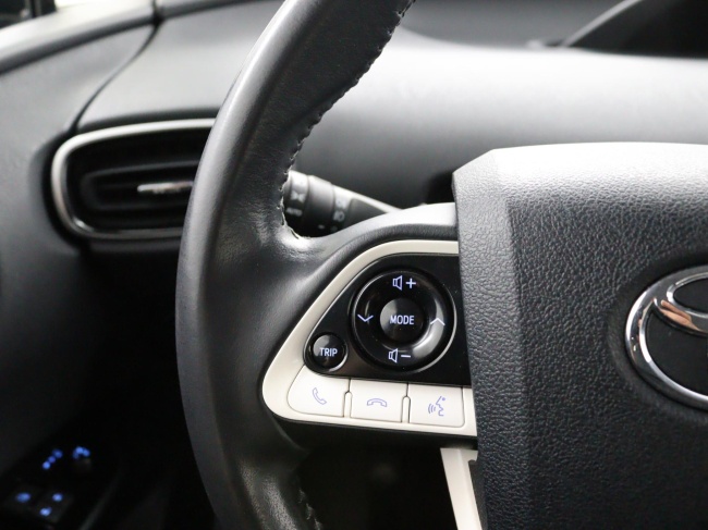 Toyota Prius - 1.8 First Edition