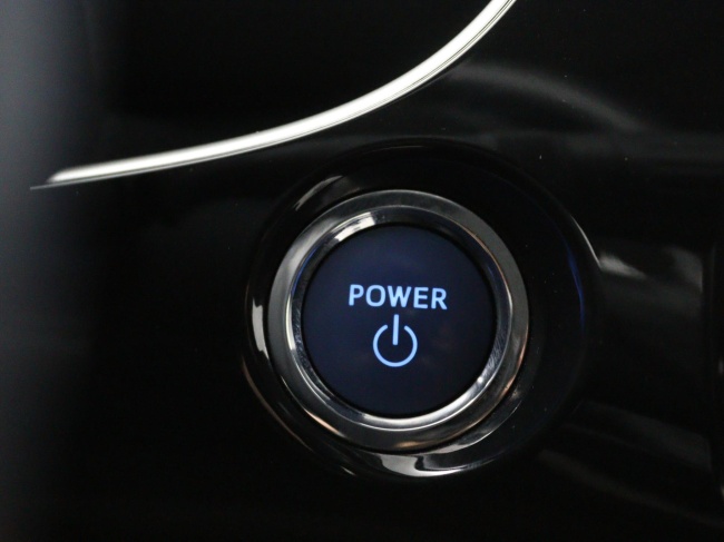 Toyota Prius - 1.8 First Edition