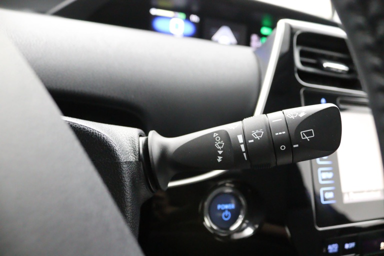 Toyota Prius - 1.8 First Edition 24