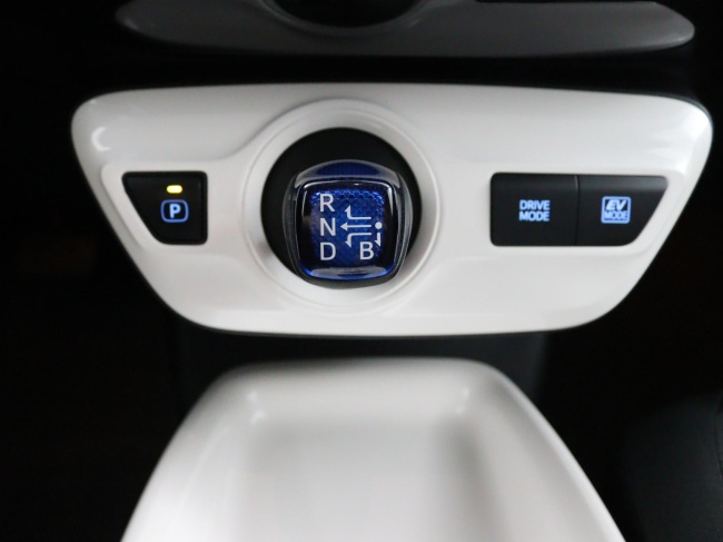 Toyota Prius - 1.8 First Edition