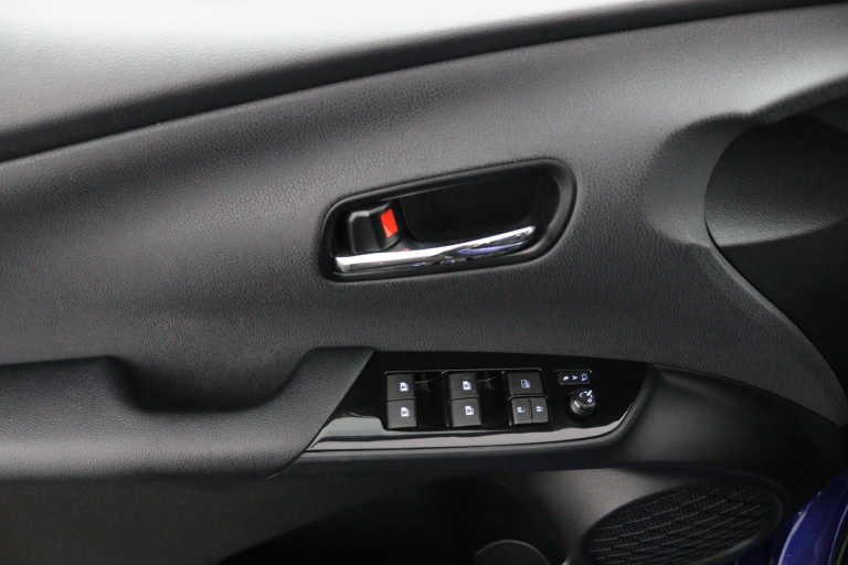 Toyota Prius - 1.8 First Edition 32