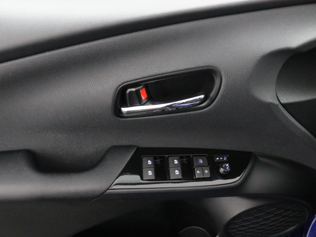 Toyota Prius - 1.8 First Edition