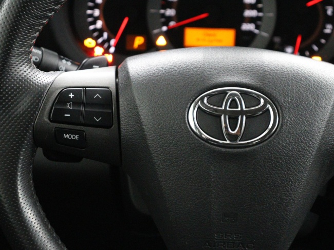 Toyota RAV4 - 2.0 VVTi Executive Business