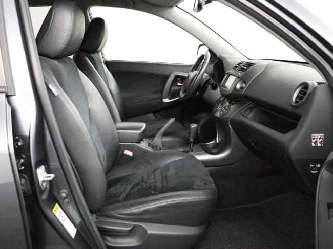 Toyota RAV4 - 2.0 VVTi Executive Business