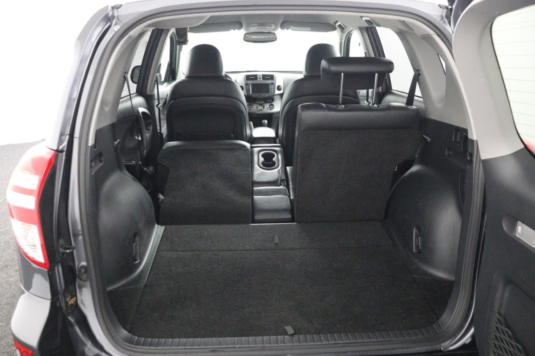 Toyota RAV4 - 2.0 VVTi Executive Business 22