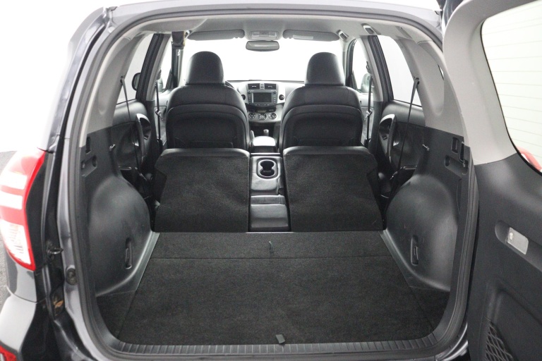 Toyota RAV4 - 2.0 VVTi Executive Business 23