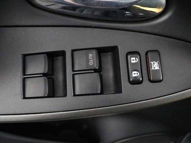 Toyota RAV4 - 2.0 VVTi Executive Business