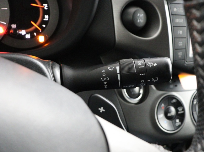 Toyota RAV4 - 2.0 VVTi Executive Business