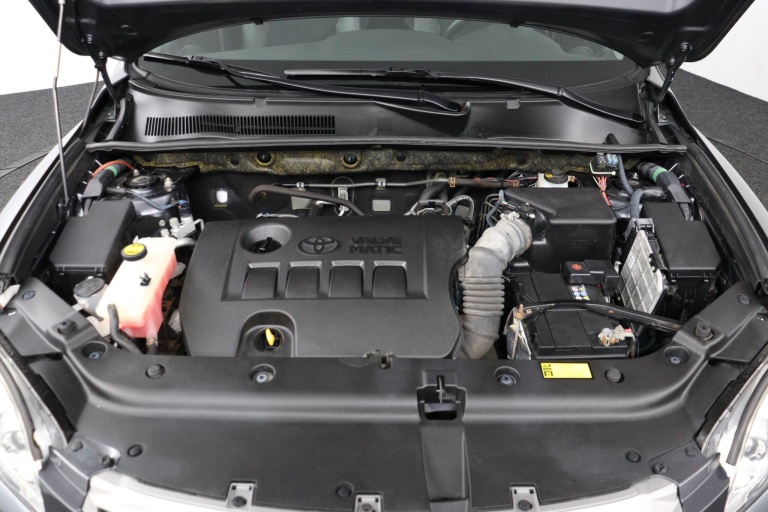 Toyota RAV4 - 2.0 VVTi Executive Business 32