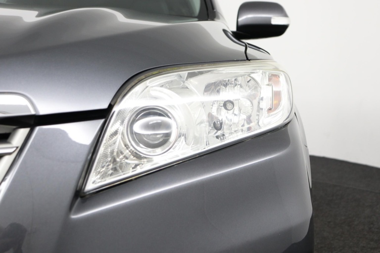 Toyota RAV4 - 2.0 VVTi Executive Business 34