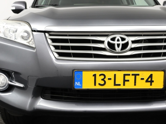 Toyota RAV4 - 2.0 VVTi Executive Business