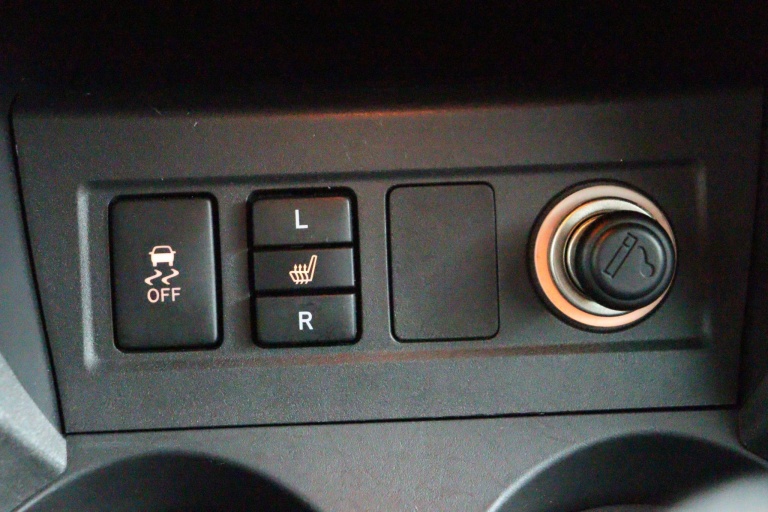 Toyota RAV4 - 2.0 VVTi Executive Business 55