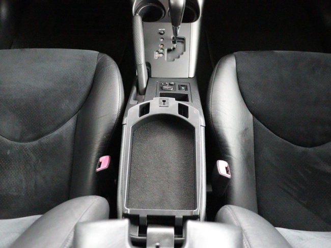 Toyota RAV4 - 2.0 VVTi Executive Business