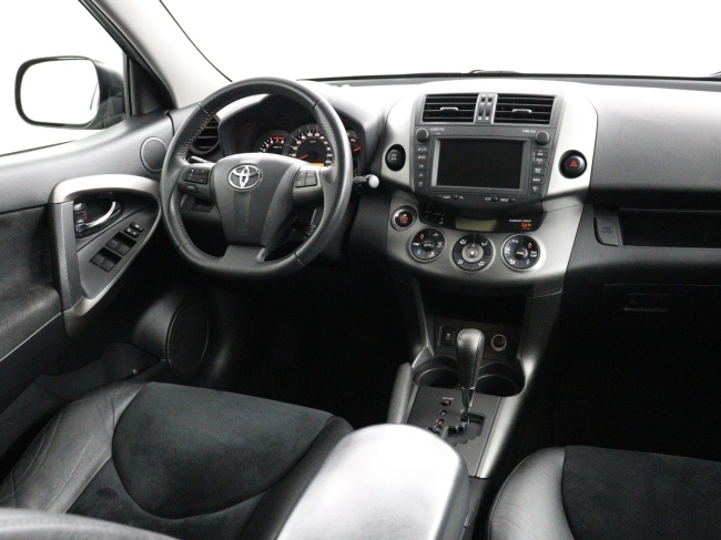 Toyota RAV4 - 2.0 VVTi Executive Business