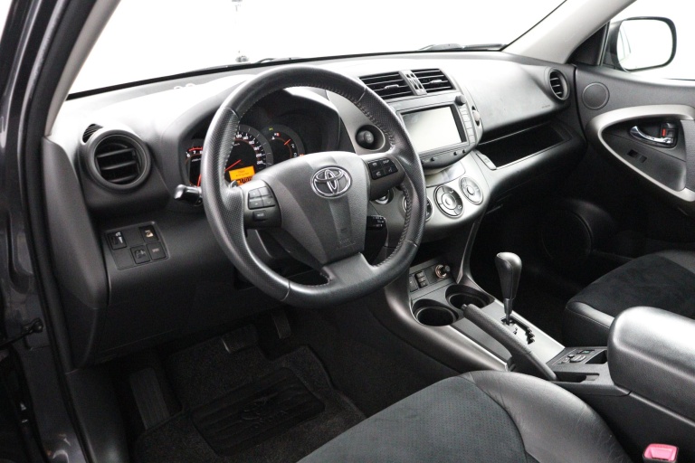 Toyota RAV4 - 2.0 VVTi Executive Business 62