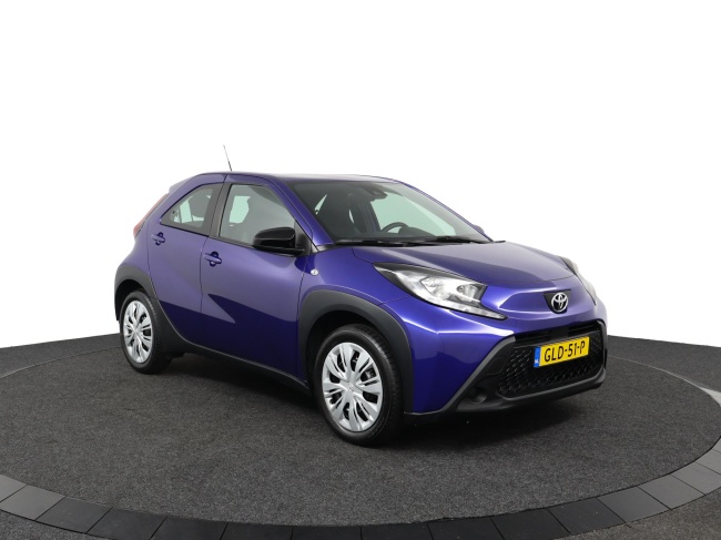 Toyota Aygo X - 1.0 VVT-i S-CVT Play
