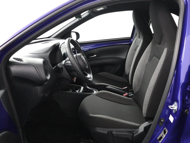 Toyota Aygo X - 1.0 VVT-i S-CVT Play