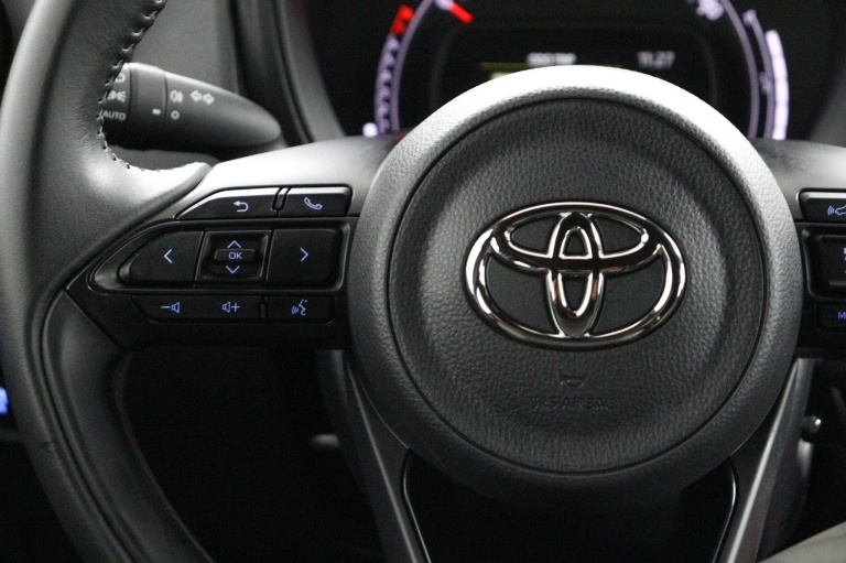 Toyota Aygo X - 1.0 VVT-i S-CVT Play 19
