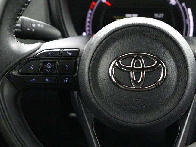 Toyota Aygo X - 1.0 VVT-i S-CVT Play