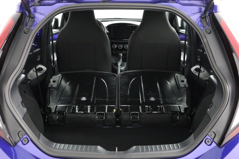 Toyota Aygo X - 1.0 VVT-i S-CVT Play 26