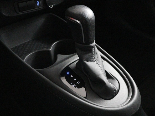 Toyota Aygo X - 1.0 VVT-i S-CVT Play