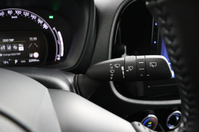 Toyota Aygo X - 1.0 VVT-i S-CVT Play 33