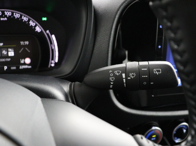 Toyota Aygo X - 1.0 VVT-i S-CVT Play