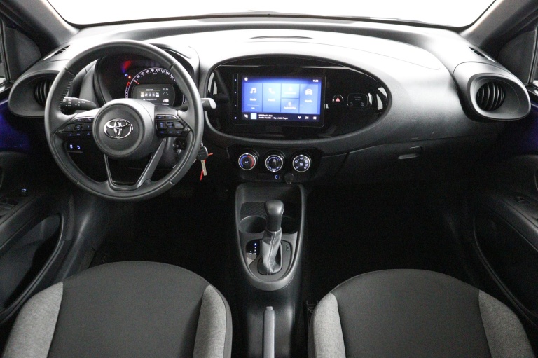 Toyota Aygo X - 1.0 VVT-i S-CVT Play 4