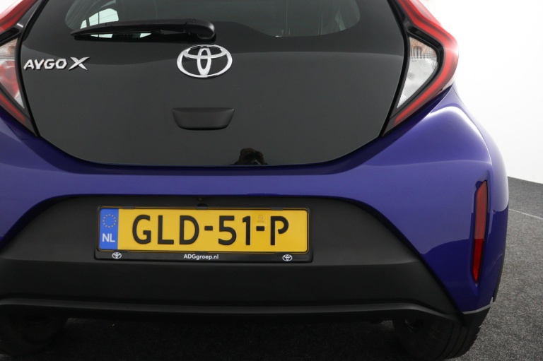 Toyota Aygo X - 1.0 VVT-i S-CVT Play 44