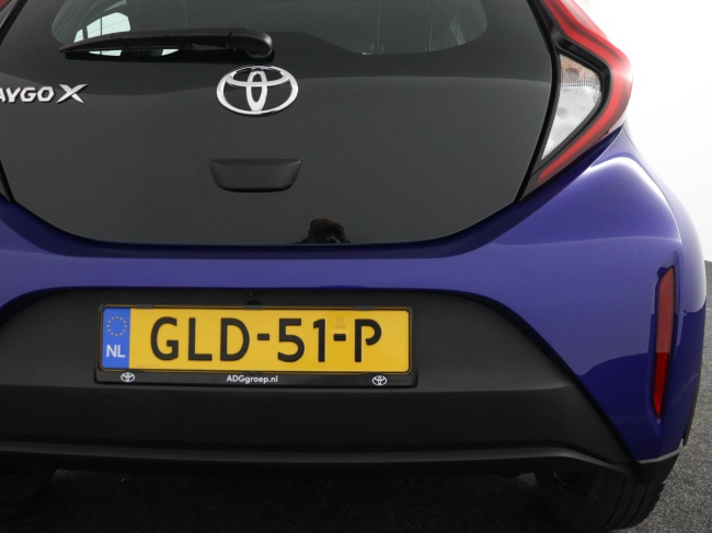 Toyota Aygo X - 1.0 VVT-i S-CVT Play