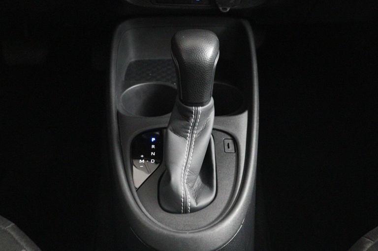 Toyota Aygo X - 1.0 VVT-i S-CVT Play 54