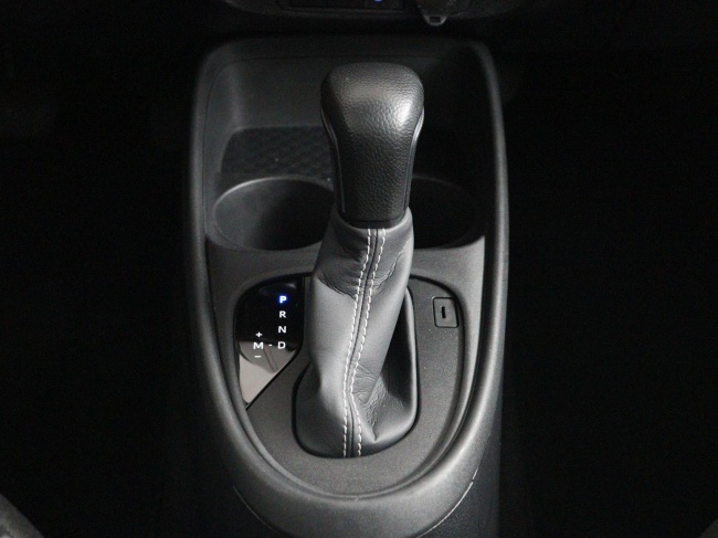 Toyota Aygo X - 1.0 VVT-i S-CVT Play