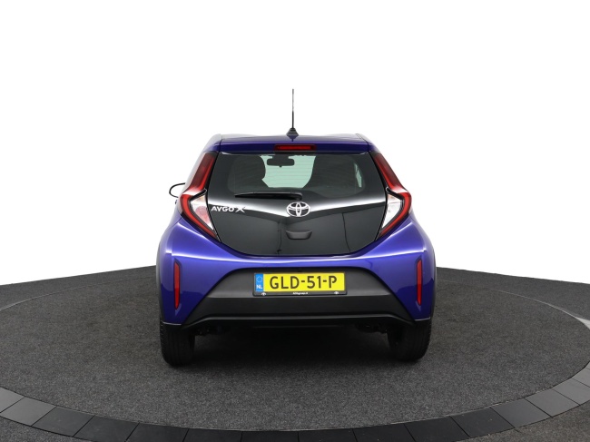 Toyota Aygo X - 1.0 VVT-i S-CVT Play