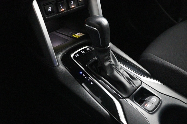 Toyota Corolla Cross - Hybrid 200 Dynamic 27