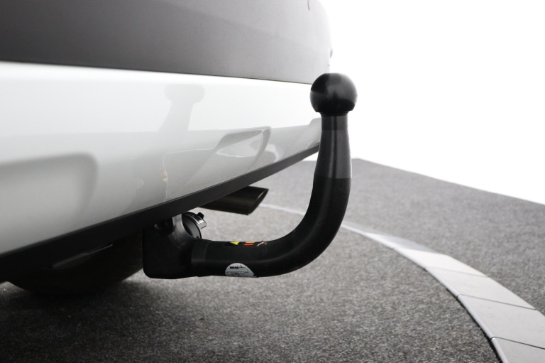 Toyota Corolla Cross - Hybrid 200 Dynamic 38